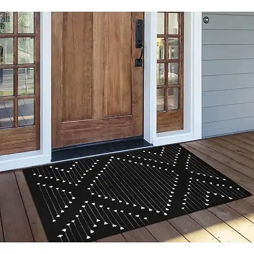 Black Outdoor Rug 2.3' x 3.6', Boho Cotton Washable Rug
